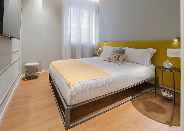 Elysium Boutique - * 卡塔尼亚